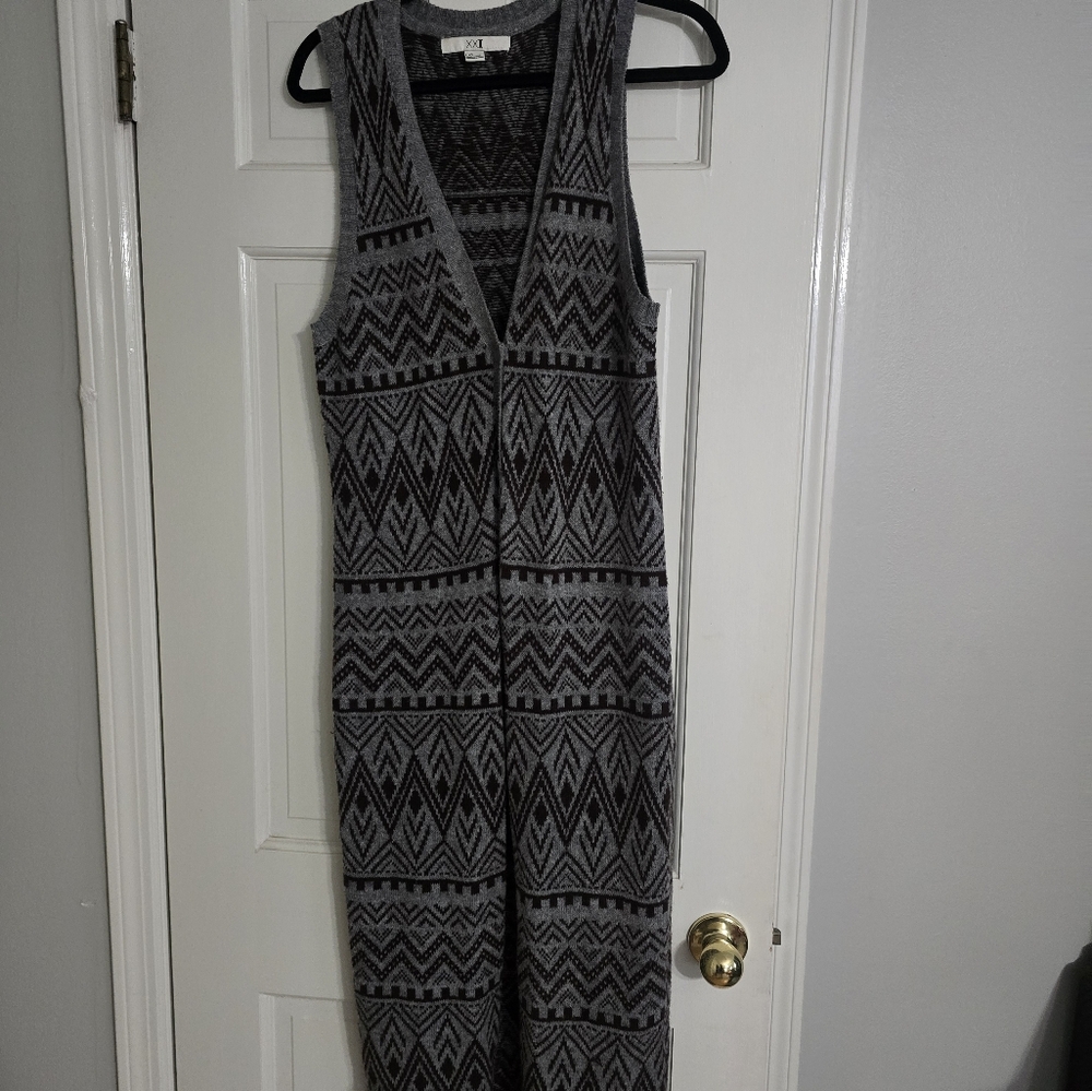 Firever 21 Maxi Length Nordic SweaterVest